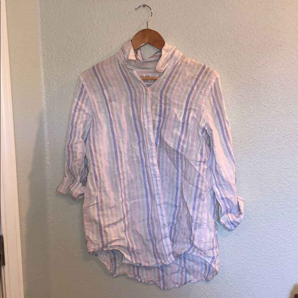 Gap Boyfriend Fit Button Up Blouse